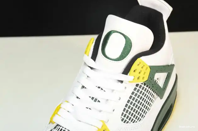 One Kick 257-255275 Oregon Ducks Jordan Retro 4 Duckman 0618